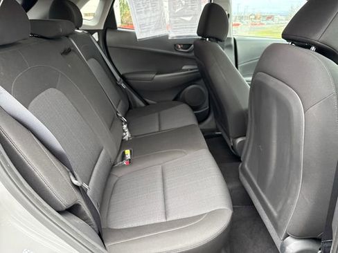 Used 2022 Hyundai Kona SEL image 10