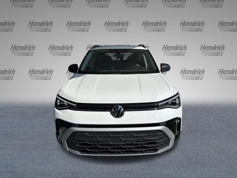 Used 2025 Volkswagen Taos S FWD image 3