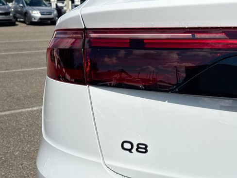 New 2026 Audi Q8 Premium Plus image 10