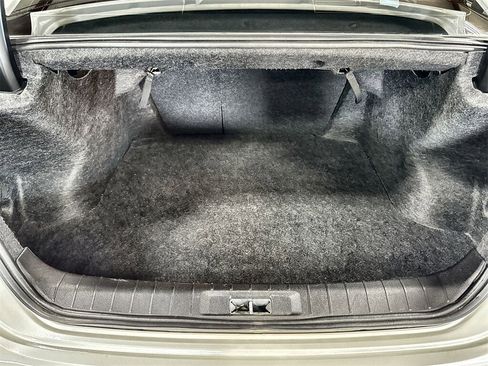 Used 2018 Nissan Maxima Platinum image 30