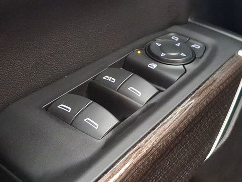Used 2022 Chevrolet Silverado 1500 RST w/ LPO, Blackout Package AWD/4WD image 23