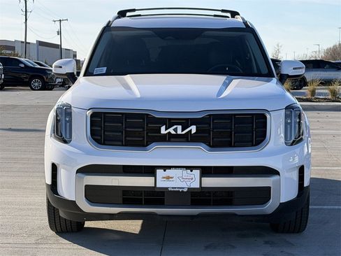 Used 2024 Kia Telluride S w/ S Sunroof Package image 8