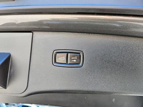 Used 2021 Porsche Cayenne Coupe AWD/4WD image 13