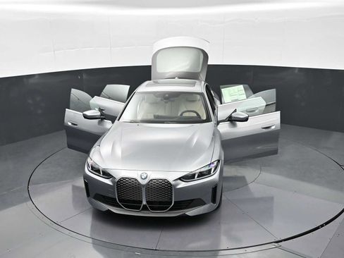 New 2026 BMW i4 eDrive40 w/ Premium Package RWD image 33
