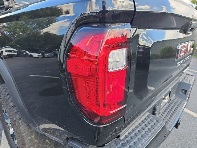 Used 2024 GMC Canyon AT4X AWD/4WD image 35