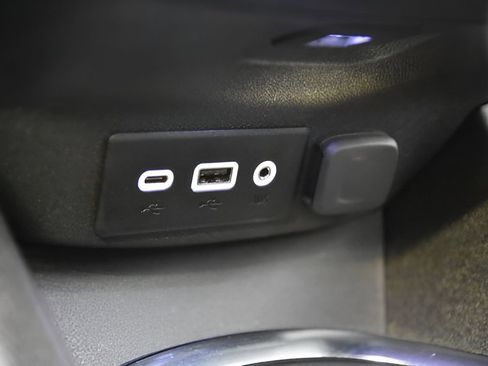 Used 2024 Chevrolet Malibu LT FWD image 28