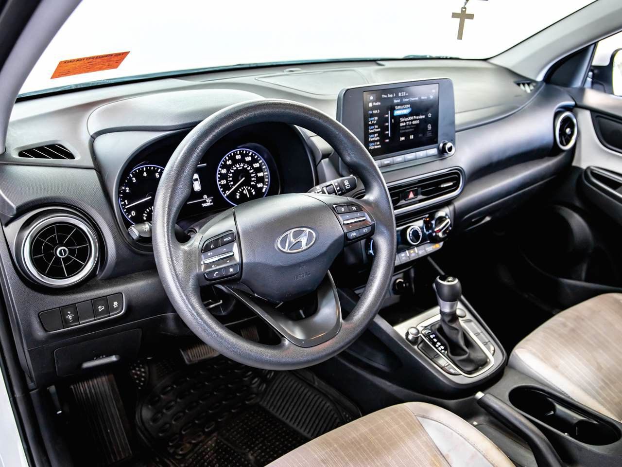 Used 2023 Hyundai Kona SEL w/ Cargo Package FWD image 8