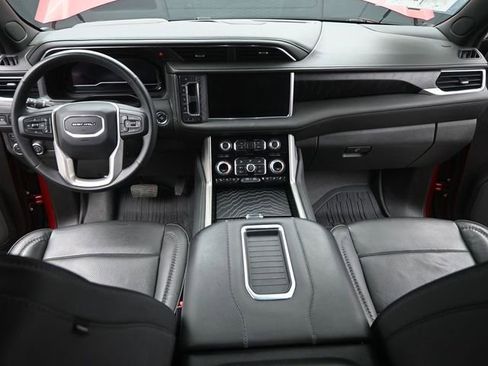 Used 2023 GMC Yukon Denali image 25