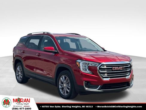 Certified 2023 GMC Terrain SLT w/ LPO, Floor Liner Package AWD/4WD image 7