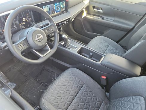 New 2026 Nissan Kicks SV image 12