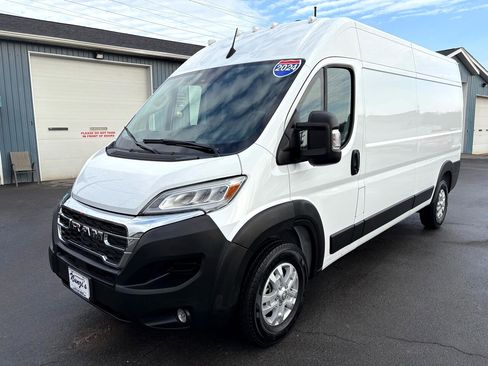 Used 2024 RAM ProMaster 2500 w/ Quick Order Package 22G SLT image 1