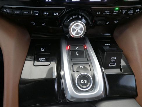 Used 2023 Acura MDX SH-AWD w/ Technology Package image 17