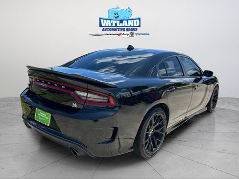 Certified 2019 Dodge Charger Scat Pack w/ Dynamics Package RWD image 5