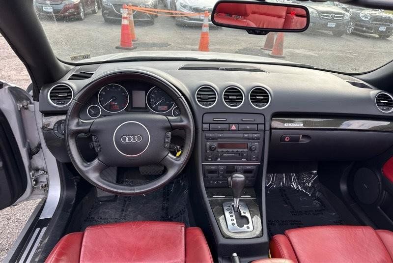 Used 2006 Audi S4 Cabriolet AWD/4WD image 28