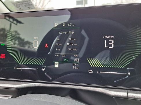 New 2026 Kia Sportage LX image 8