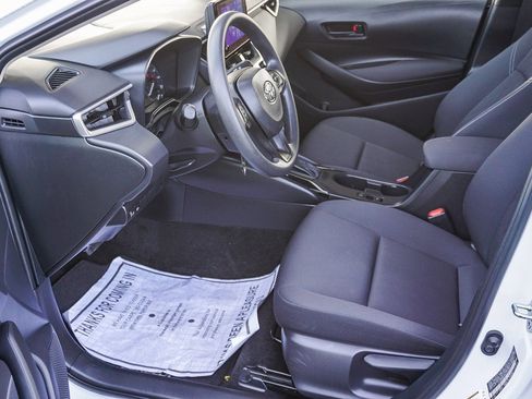 Used 2024 Toyota Corolla LE image 18