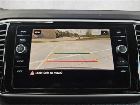 Used 2020 Volkswagen Atlas Cross Sport SEL Premium AWD/4WD image 14