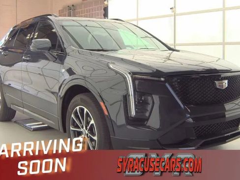 Used 2024 Cadillac XT4 Sport image 1
