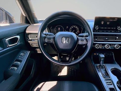 Used 2025 Honda Civic Sport image 8