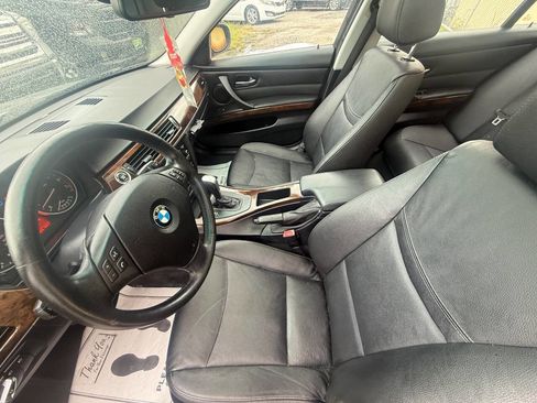 Used 2011 BMW 328i xDrive Sedan image 11