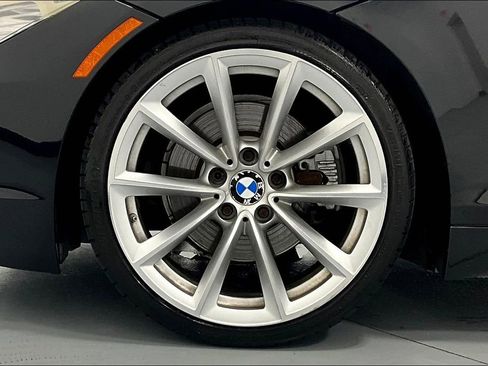 Used 2010 BMW Z4 sDrive35i image 9