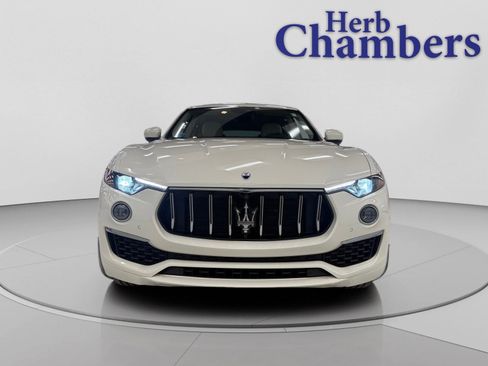 Used 2022 Maserati Levante GT image 4