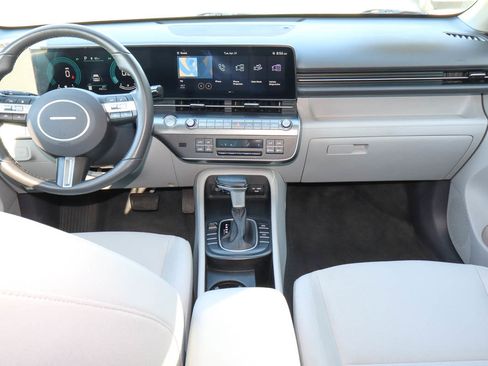 Used 2025 Hyundai Kona SEL FWD image 10