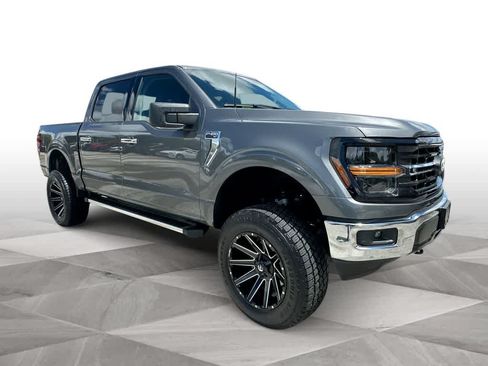 Used 2025 Ford F150 XLT w/ Equipment Group 301A Standard AWD/4WD image 2