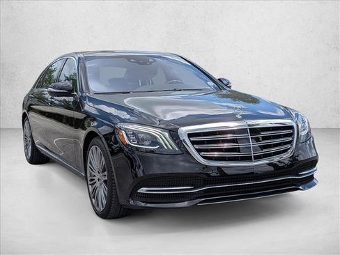 Used 2019 Mercedes-Benz S 560 Sedan image 3