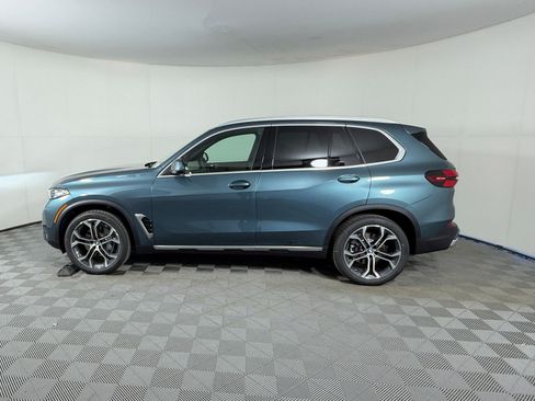 New 2026 BMW X5 sDrive40i w/ Climate Comfort Package image 2