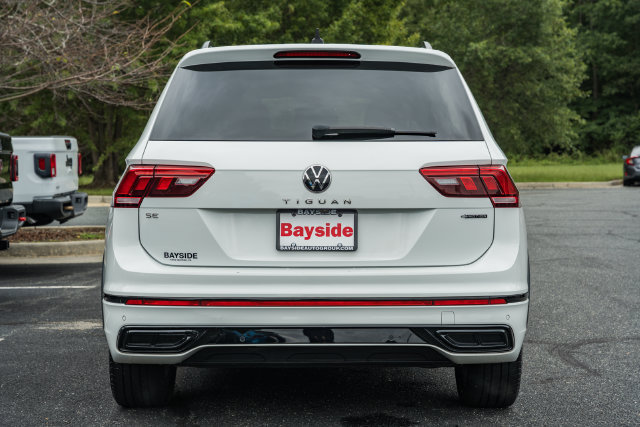 Used 2022 Volkswagen Tiguan SE R-Line AWD/4WD image 7