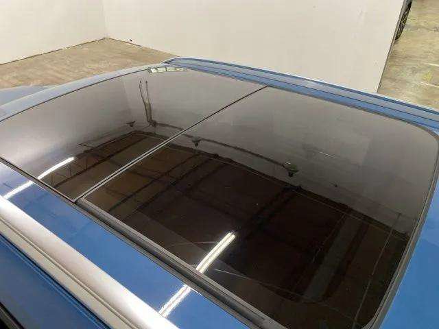 Used 2025 Volvo XC40 B5 Plus AWD/4WD image 96