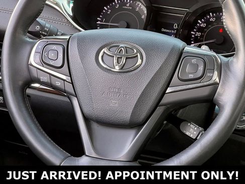 Used 2013 Toyota Avalon Limited image 20