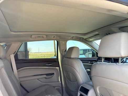 Used 2015 Cadillac SRX Luxury image 59
