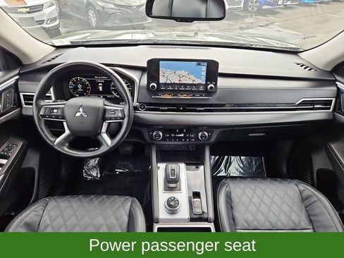 Used 2022 Mitsubishi Outlander SEL image 11