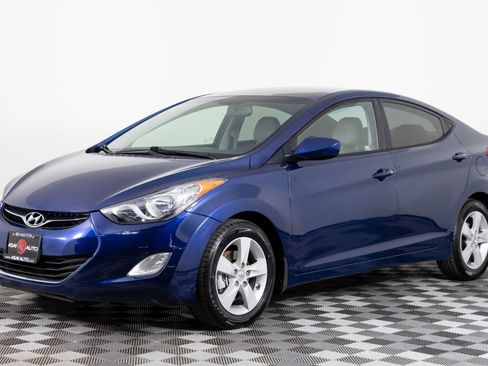 Used 2013 Hyundai Elantra GLS w/ Preferred Pkg image 1