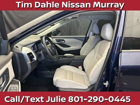Used 2025 Nissan Rogue SL w/ SL Premium Package AWD/4WD image 21