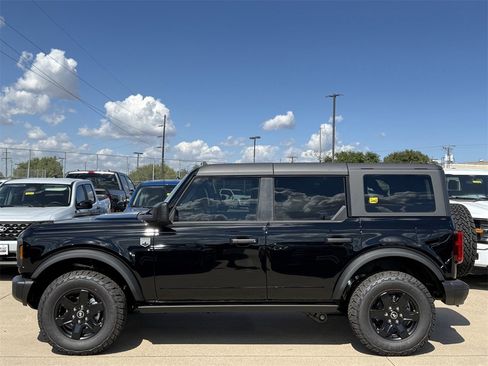 New 2025 Ford Bronco Big Bend w/ Black Diamond Package image 28