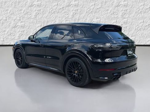 Used 2023 Porsche Cayenne GTS AWD/4WD image 5