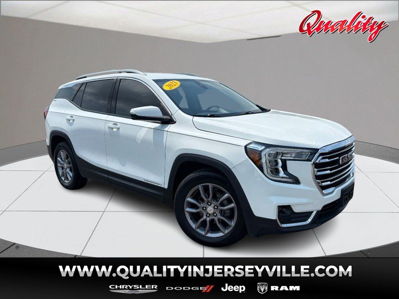Used 2023 GMC Terrain SLT FWD image 1