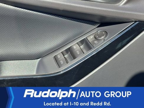 Used 2026 Chevrolet Equinox LT AWD/4WD image 12