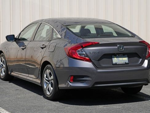 Used 2018 Honda Civic LX image 41