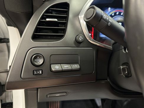 Used 2016 Chevrolet Corvette Z06 image 27