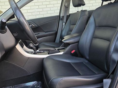 Used 2014 Honda Accord EX-L image 11