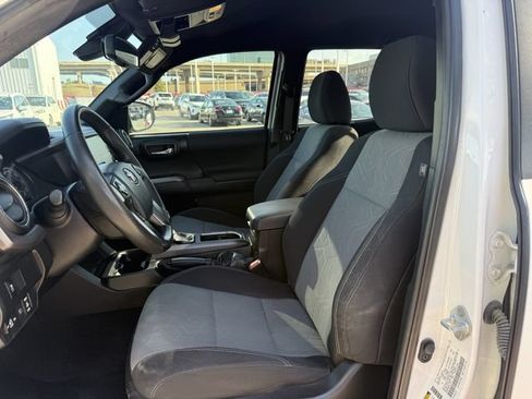 Used 2023 Toyota Tacoma TRD Sport w/ Technology Package RWD image 26