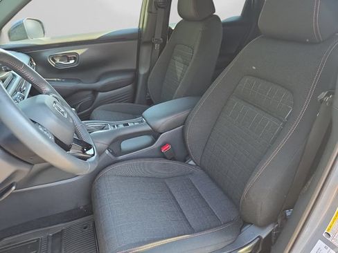 Used 2024 Honda HR-V Sport image 12