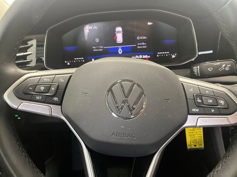 Certified 2025 Volkswagen Jetta S image 21