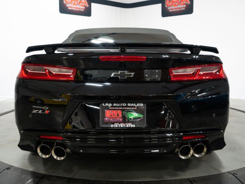 Used 2018 Chevrolet Camaro ZL1 w/ LPO, ZL1 Protection Package RWD image 12