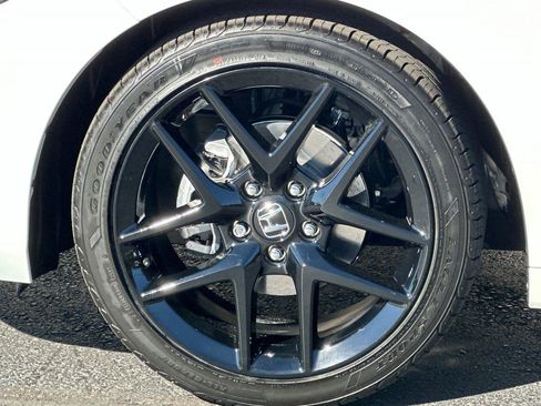 New 2025 Honda Civic Sport image 30
