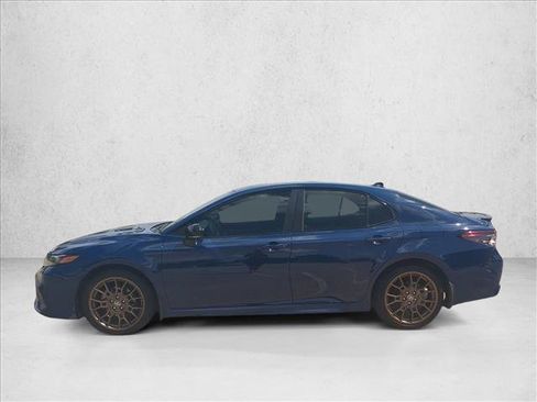 Used 2023 Toyota Camry SE FWD image 8
